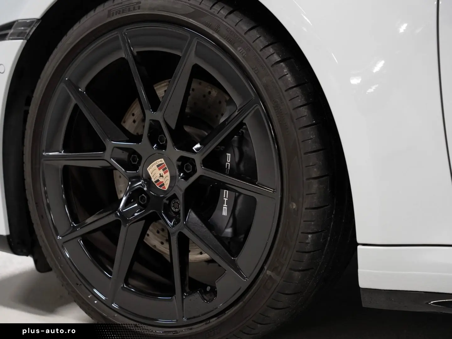 PORSCHE 992 Carrera Cabriolet BOSE Lift-VA Sportabgas