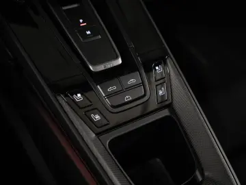 PORSCHE 992 Carrera Cabriolet BOSE Lift-VA Sportabgas