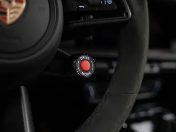 PORSCHE 992 Carrera Cabriolet BOSE Lift-VA Sportabgas