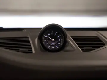 PORSCHE 992 Carrera Cabriolet BOSE Lift-VA Sportabgas