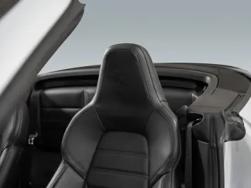 PORSCHE 992 Carrera Cabriolet BOSE Lift-VA Sportabgas