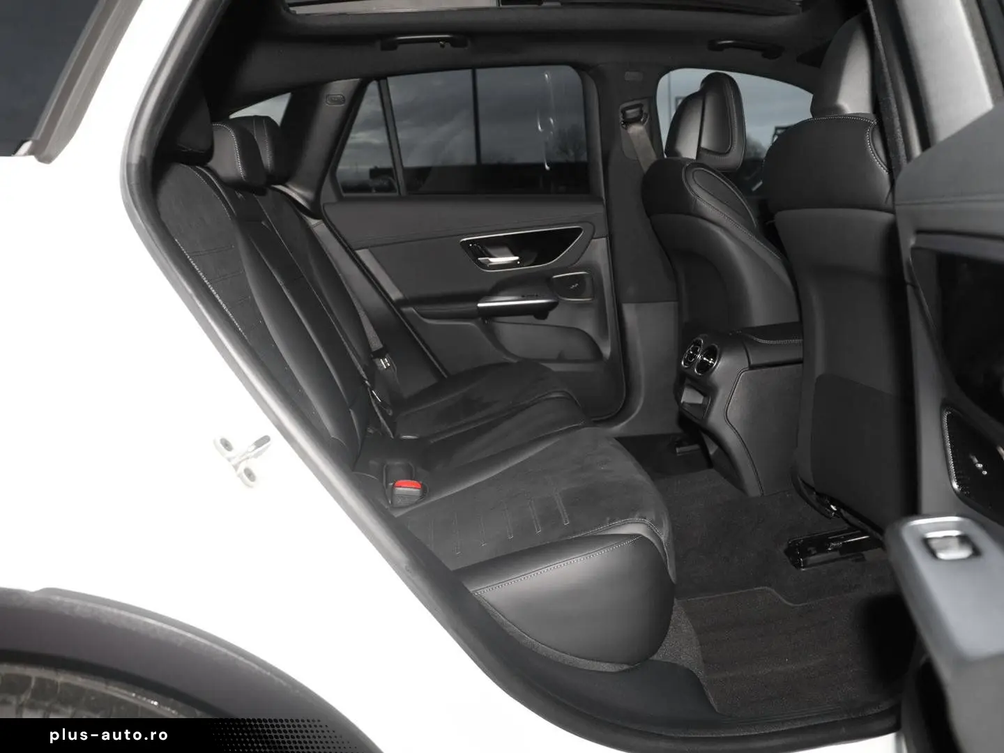 MERCEDES-BENZ GLC 450 d 4M AMG Line Panorama AHK Memory 360