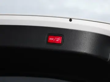 MERCEDES-BENZ GLC 450 d 4M AMG Line Panorama AHK Memory 360