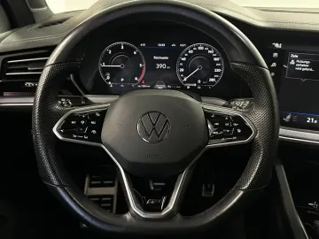 VW Touareg 3.0 TDI 4M R-Line HUD ACC Innovision AHK