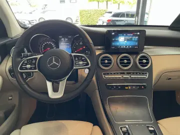 MERCEDES-BENZ GLC 300 de 4M Ditronic AIRBody AHK Bur…