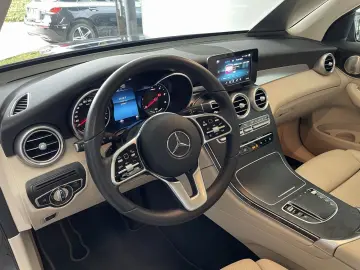 MERCEDES-BENZ GLC 300 de 4M Ditronic AIRBody AHK Bur…