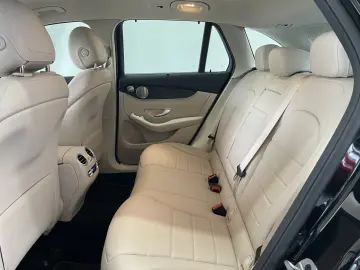 MERCEDES-BENZ GLC 300 de 4M Ditronic AIRBody AHK Bur…