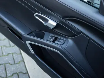 PORSCHE 718 Cayman 2.0 Style Edition  299 PK  PASM  PDLS