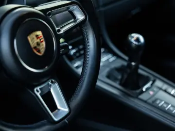 PORSCHE 718 Cayman 2.0 Style Edition  299 PK  PASM  PDLS