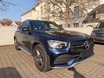 MERCEDES-BENZ GLC 400 d 4M AMG Line Panorama Head-Up Leder