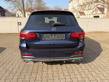 MERCEDES-BENZ GLC 400 d 4M AMG Line Panorama Head-Up Leder