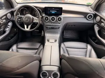 MERCEDES-BENZ GLC 400 d 4M AMG Line Panorama Head-Up Leder