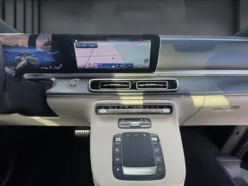 MERCEDES-BENZ V 300 d 4MATIC AVANTGARDE Lang Pano Ai…