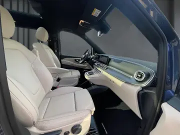 MERCEDES-BENZ V 300 d 4MATIC AVANTGARDE Lang Pano Ai…