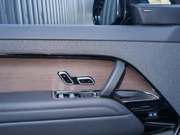 LAND ROVER RANGE ROVER SPORT P460e SE PLUG-IN PANO HUD ACC