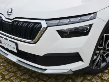 SKODA SKODA KAMIQ 1.0 TSI SCOUTLINE 110cv DSG  UNICO U