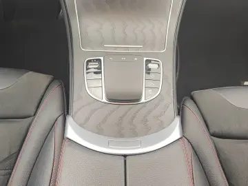 MERCEDES-BENZ GLC 220 d 4Matic AHK Night Paket 360 Kamera