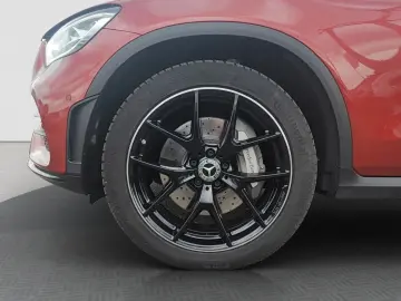 MERCEDES-BENZ GLC 220 d 4Matic AHK Night Paket 360 Kamera