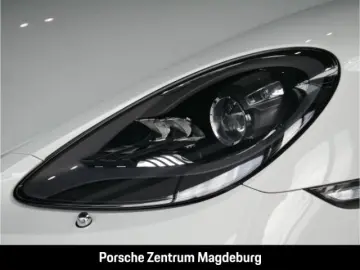 PORSCHE Boxster 718 SHZ TEMPOSTAT PARKASSIST