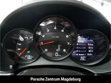 PORSCHE Boxster 718 SHZ TEMPOSTAT PARKASSIST
