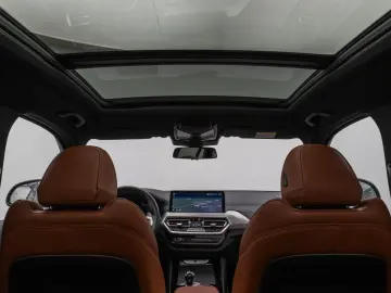 BMW X3 M40d Panorama Laser 360 HUD DAB H K 20Zoll