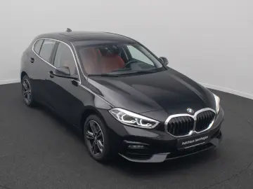 BMW 120i SportLine H K HUD DAB Kamera Panorama Leder