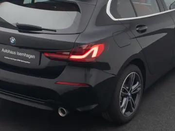 BMW 120i SportLine H K HUD DAB Kamera Panorama Leder