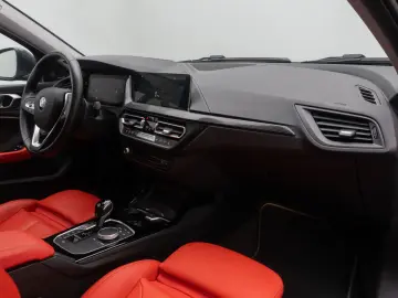 BMW 120i SportLine H K HUD DAB Kamera Panorama Leder