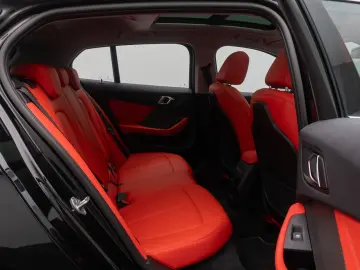 BMW 120i SportLine H K HUD DAB Kamera Panorama Leder