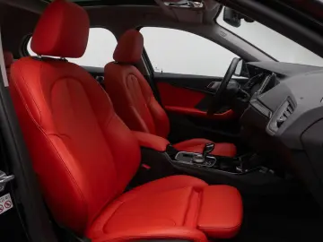 BMW 120i SportLine H K HUD DAB Kamera Panorama Leder