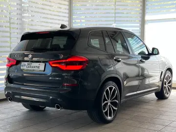 BMW X3 xD30e 360  AHK HeadUp Sportsitze Unfallfrei