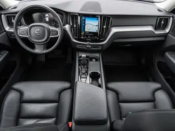 VOLVO XC60 T6 AWD Inscription Expr. Plug-In Pano 360Gr