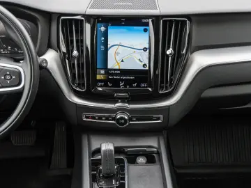 VOLVO XC60 T6 AWD Inscription Expr. Plug-In Pano 360Gr