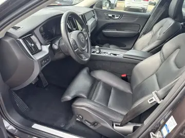 VOLVO XC60 T6 Inscription Expression Recharge Plug-In