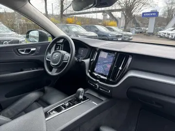 VOLVO XC60 T6 Inscription Expression Recharge Plug-In