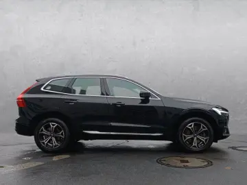 VOLVO XC60 Recharge T6 AWD Inscript.