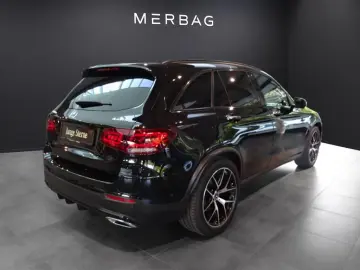 MERCEDES-BENZ GLC 300 de 4M