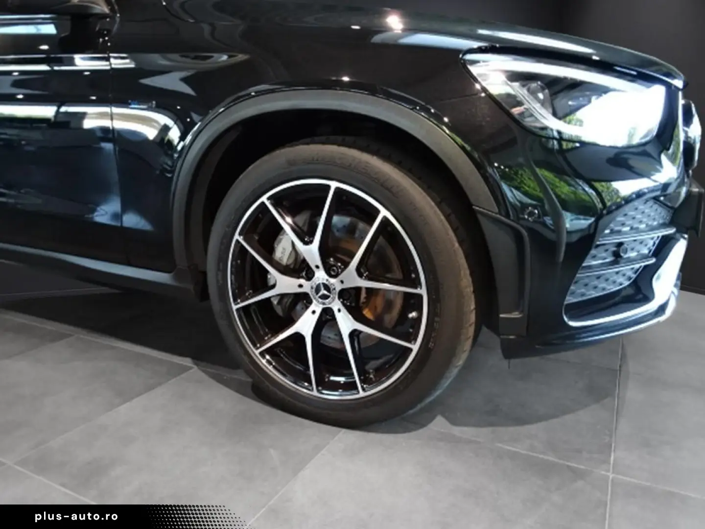 MERCEDES-BENZ GLC 300 de 4M