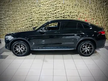 MERCEDES-BENZ GLC 300 e 4Matic Coupe  AMG-LINE 1.HAND NIGHT