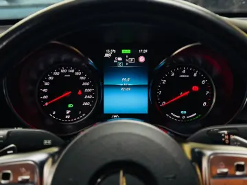 MERCEDES-BENZ GLC 300 e 4Matic Coupe  AMG-LINE 1.HAND NIGHT