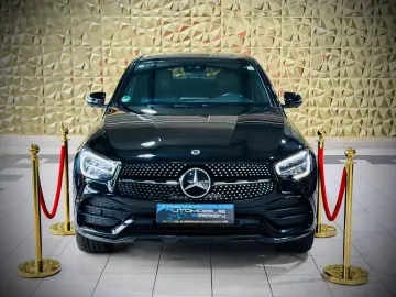 MERCEDES-BENZ GLC 300 e 4Matic Coupe  AMG-LINE 1.HAND NIGHT
