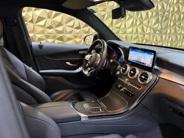 MERCEDES-BENZ GLC 300 e 4Matic Coupe  AMG-LINE 1.HAND NIGHT