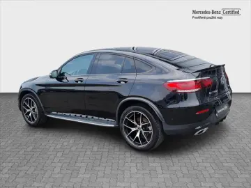 MERCEDES-BENZ GLC 300e 4MATIC kupé AMG Line