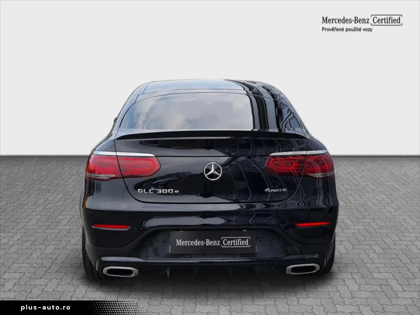 MERCEDES-BENZ GLC 300e 4MATIC kupé AMG Line