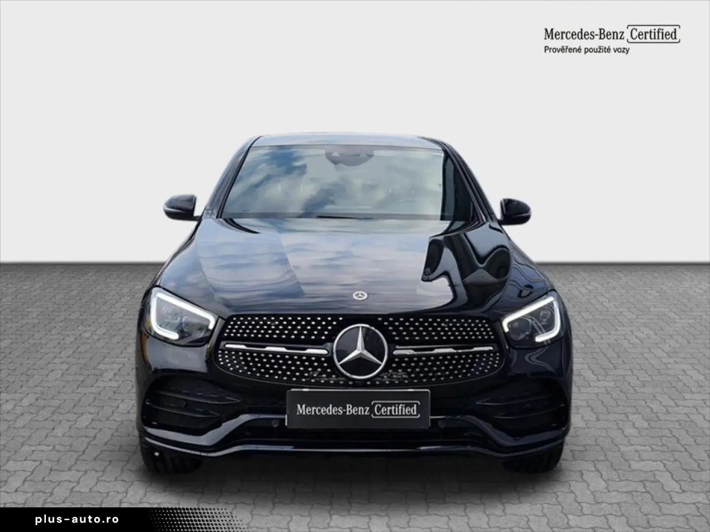 MERCEDES-BENZ GLC 300e 4MATIC kupé AMG Line