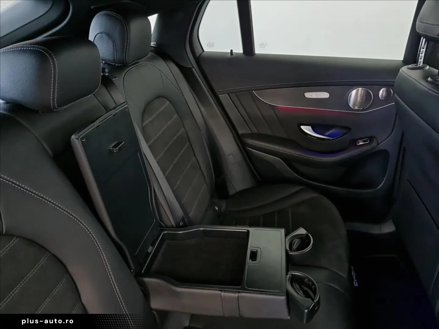 MERCEDES-BENZ GLC 300e 4MATIC kupé AMG Line