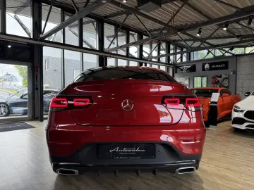 MERCEDES-BENZ GLC 300 e 4Matic Coupé AMG Line KAMERA…
