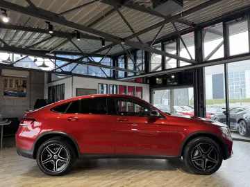 MERCEDES-BENZ GLC 300 e 4Matic Coupé AMG Line KAMERA…