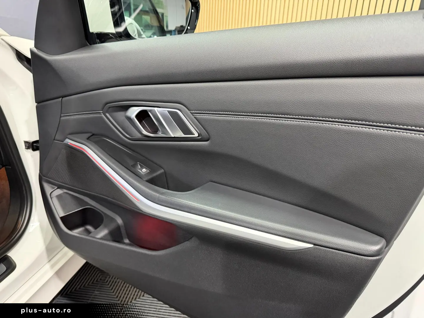 BMW 330e Sport Line