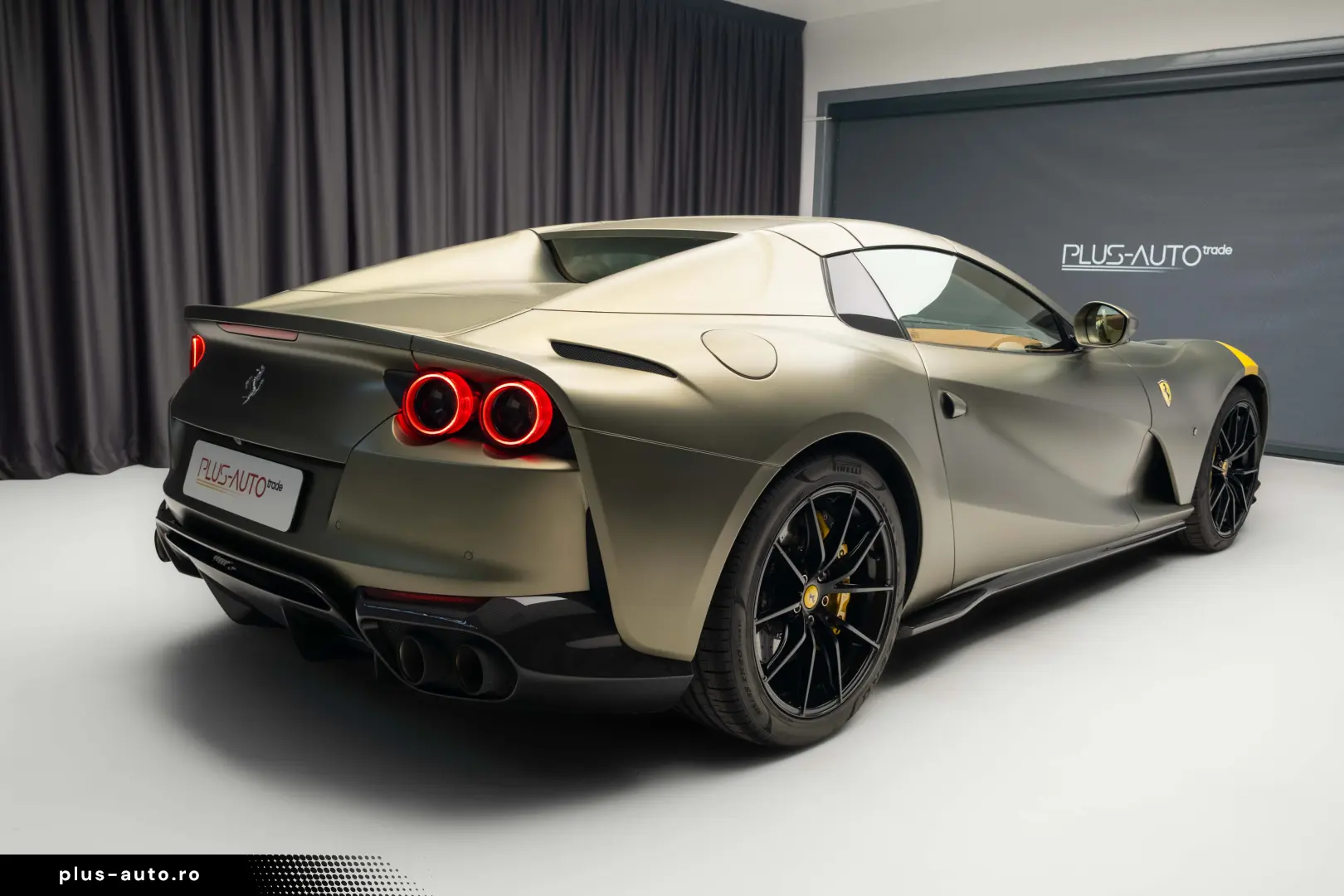 Ferrari 812 GTS JBL Carbon Passenger Display